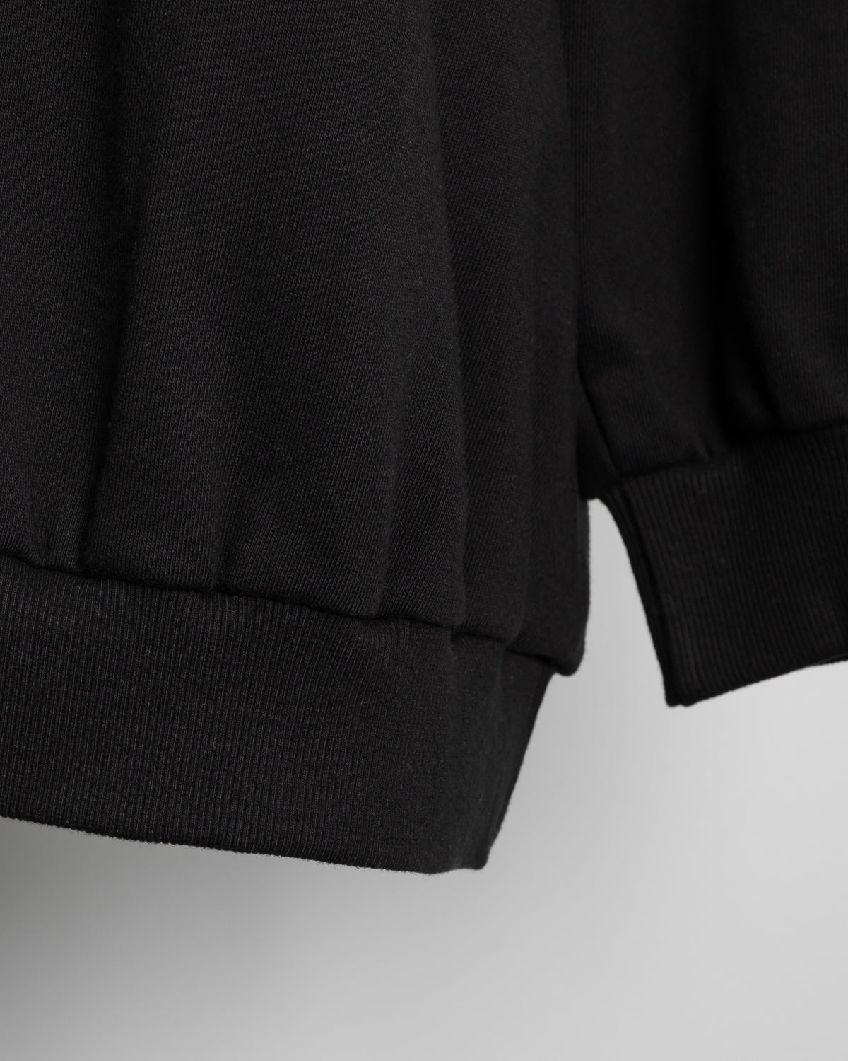 ビジューロゴリボンオーバーサイズスウェット