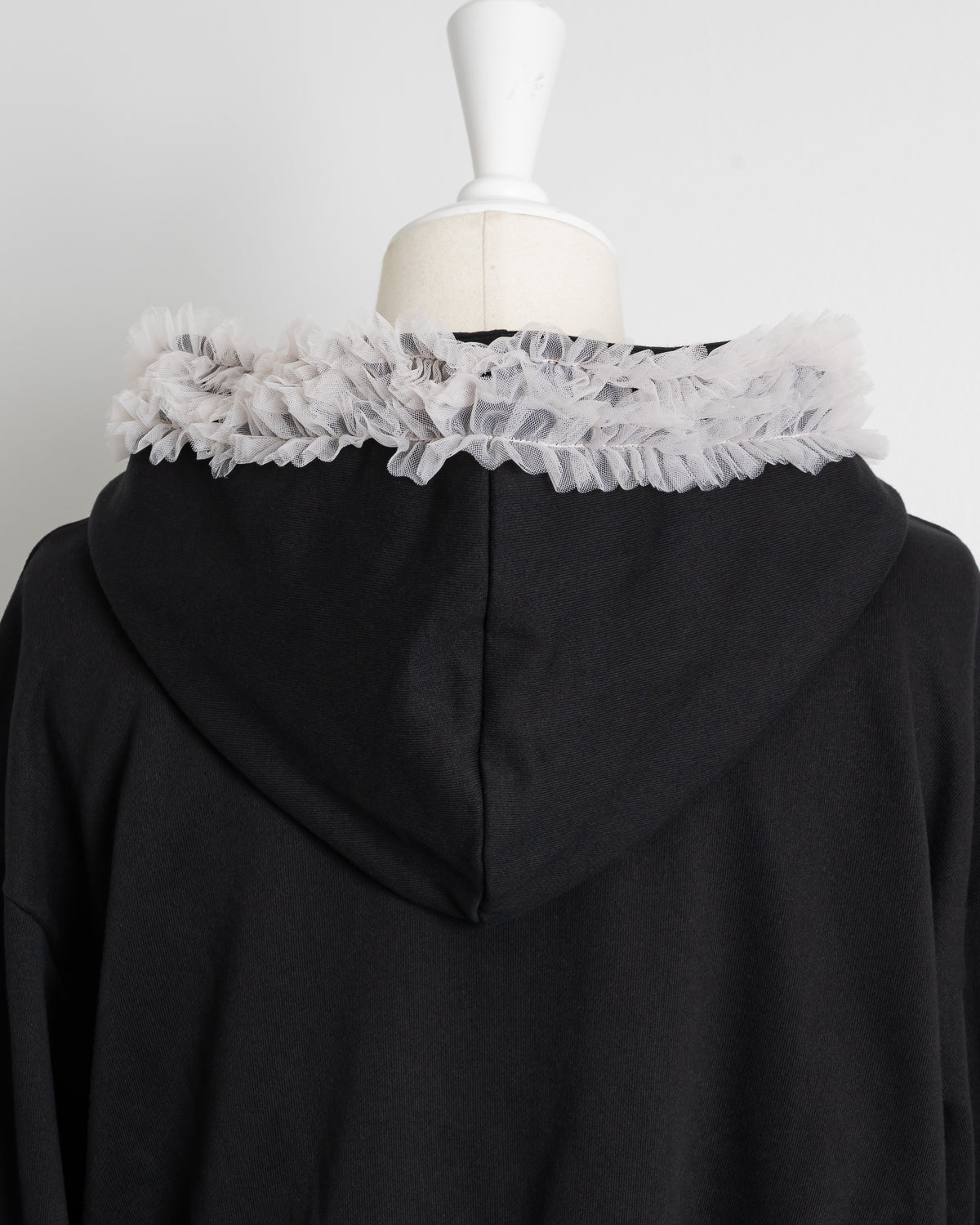 チュールフリルパーカーセットアップ