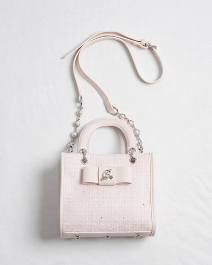 カラー：ピンク