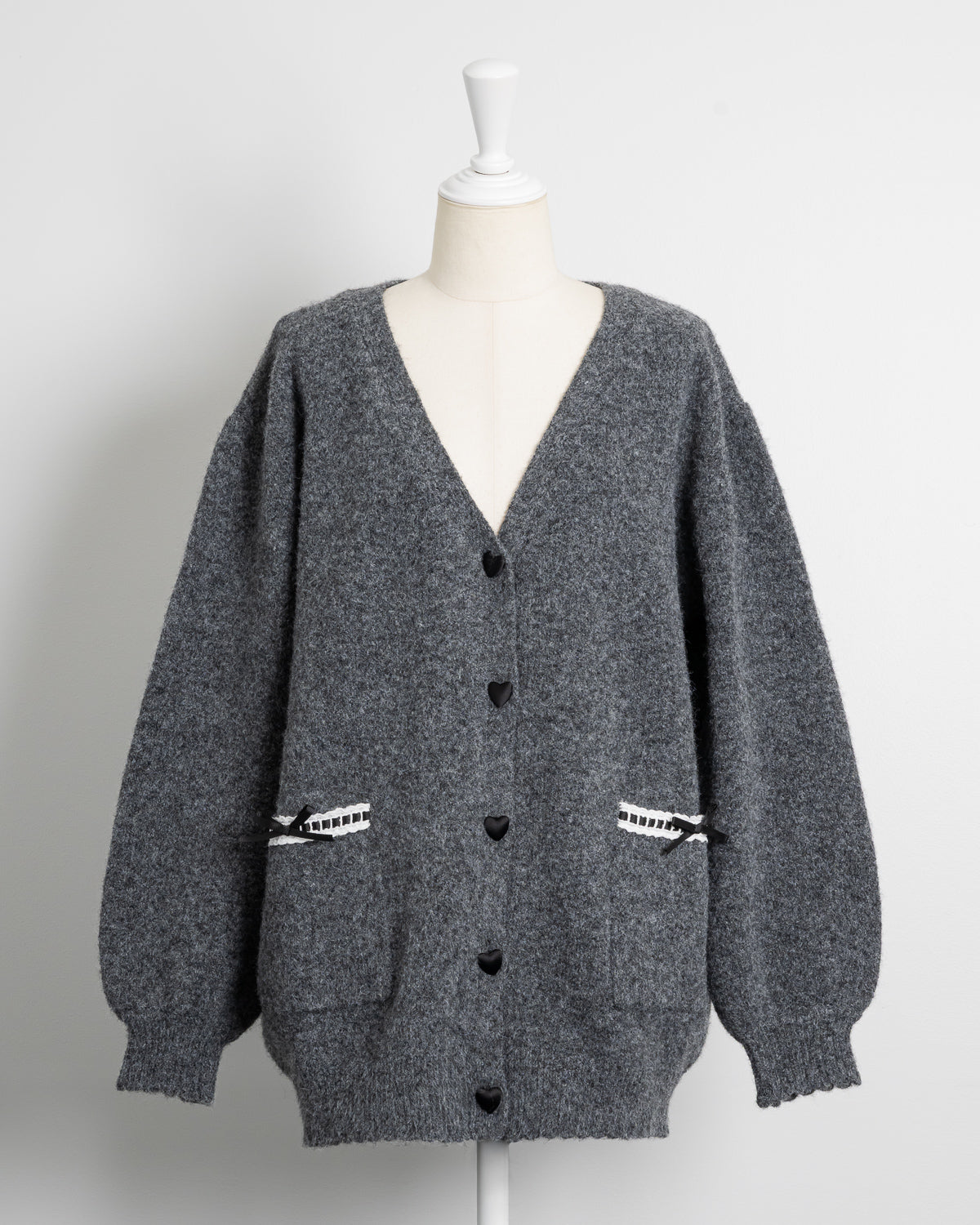 カラー：チャコール