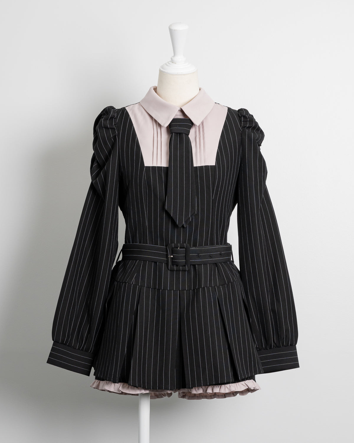 カラー：ブラックストライプ