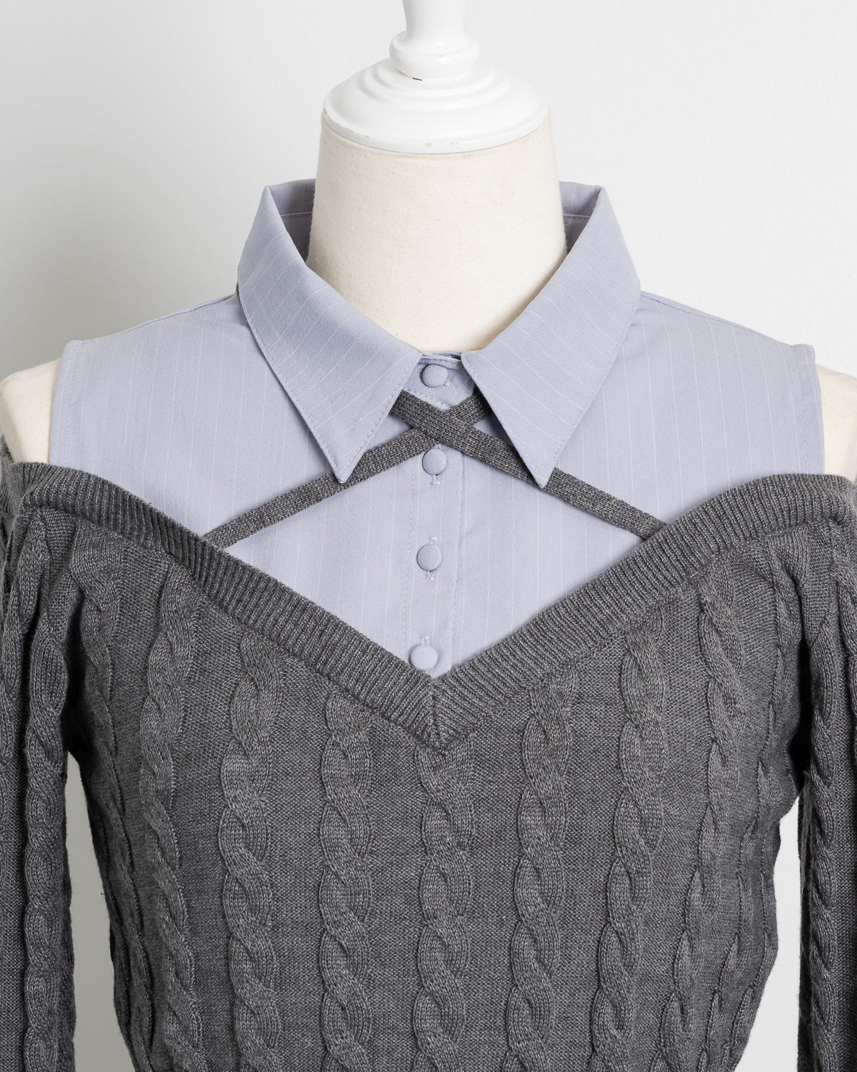 シャツレイヤードオープンショルダーニット