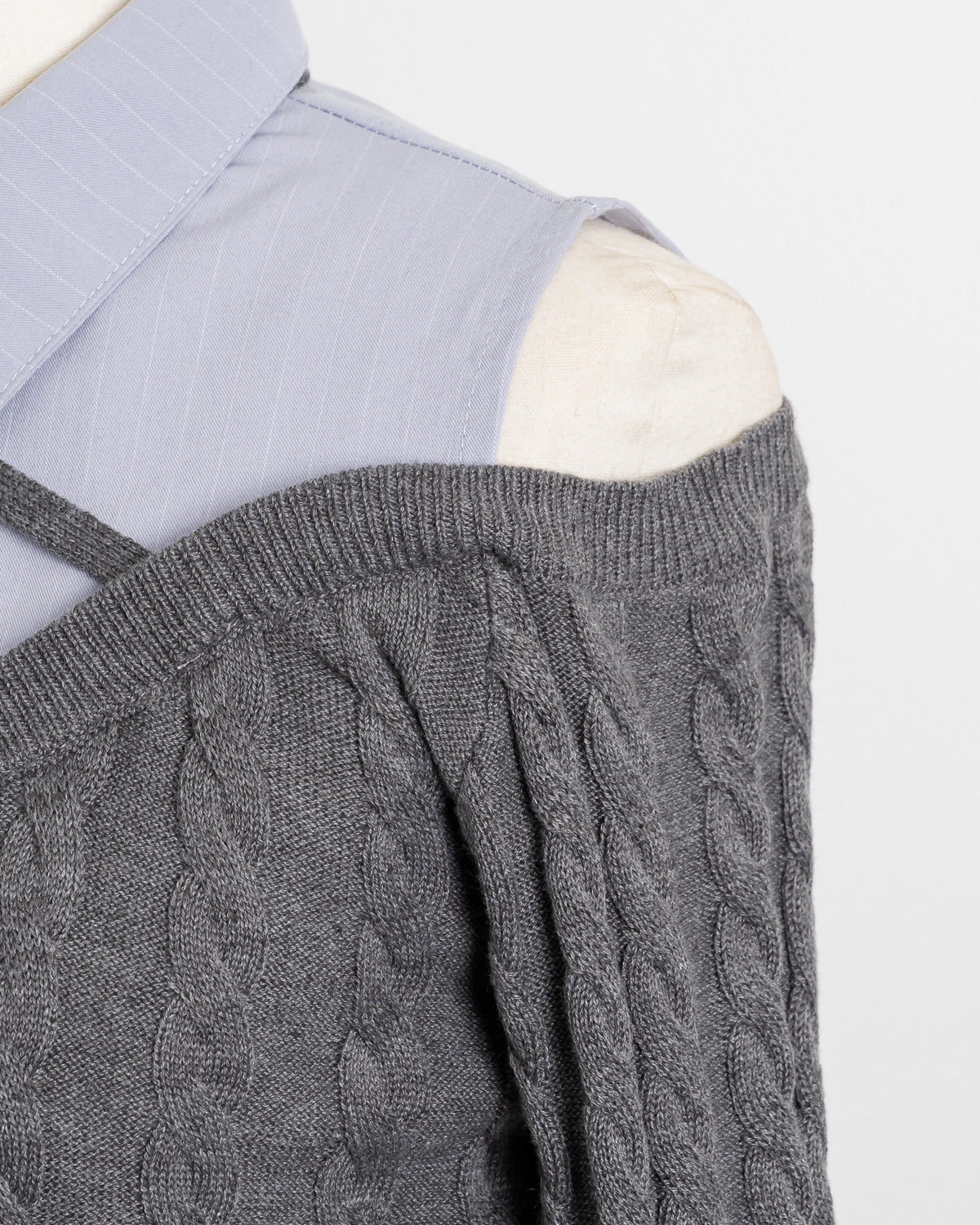 シャツレイヤードオープンショルダーニット