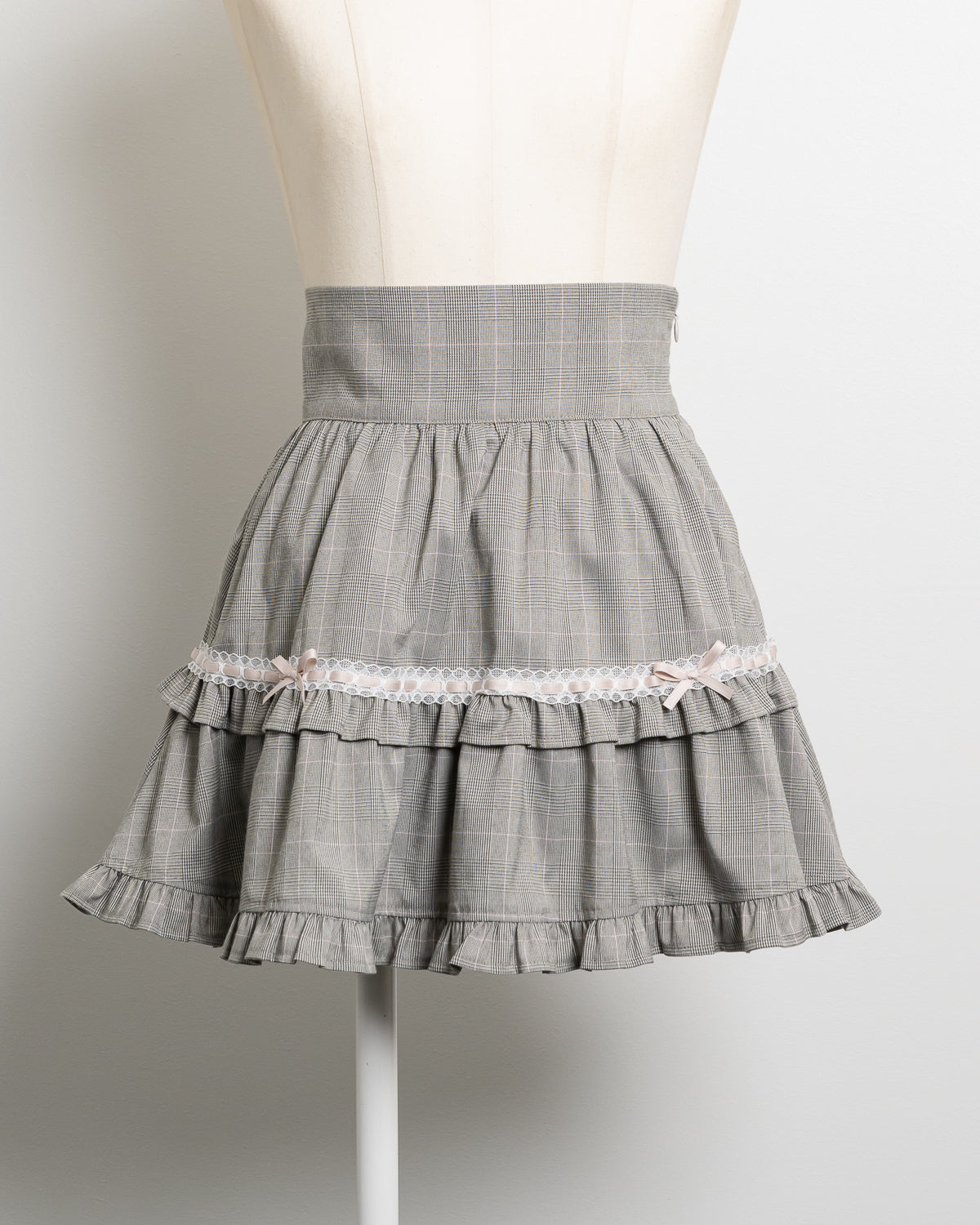 カラー：グレーチェック