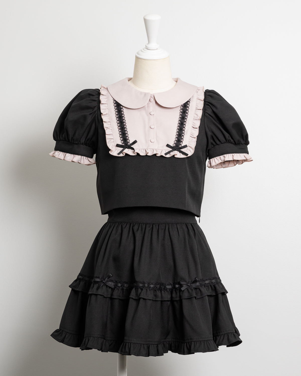 カラー：ブラック