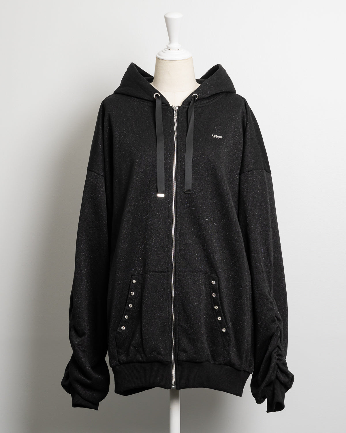 カラー：ブラック