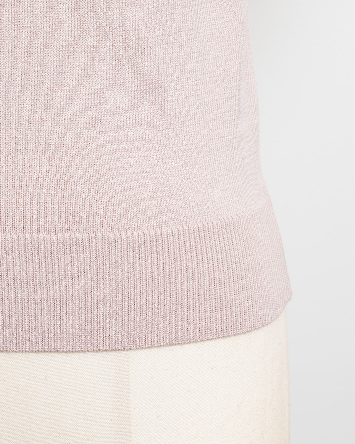 ハイネックフリルリボンパフニット