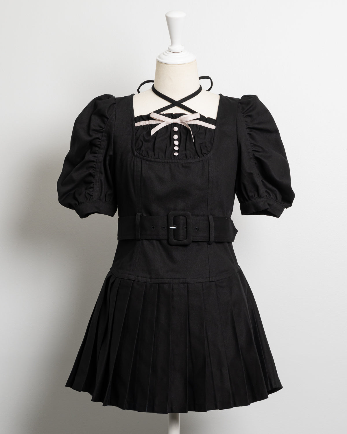 カラー：ブラック