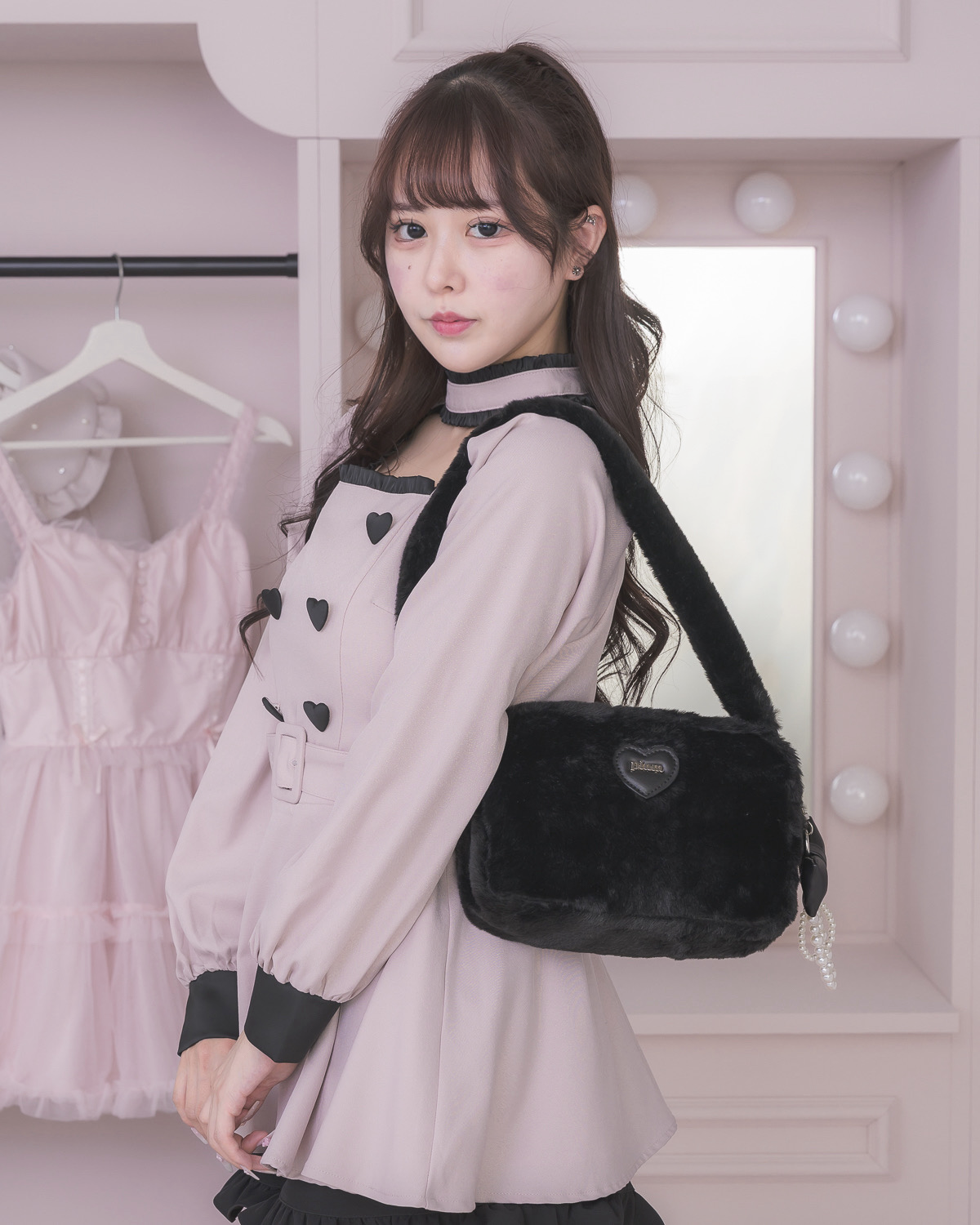 カラー : ブラック