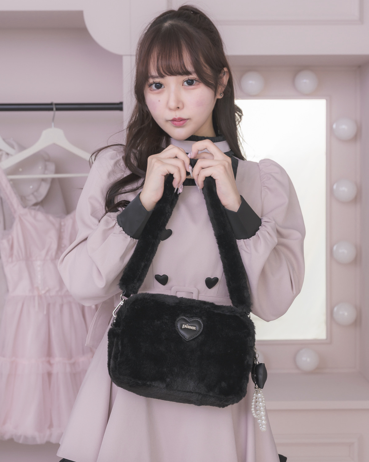 カラー : ブラック