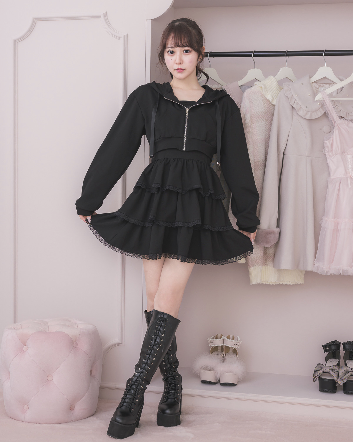 モデル身長：157cm/着用カラー : ブラック