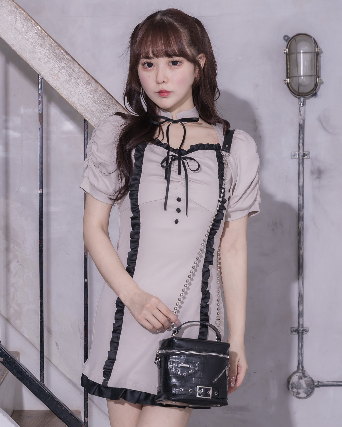 カラー:ブラッククロコ