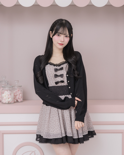 モデル身長：155cm/着用カラー : ブラック