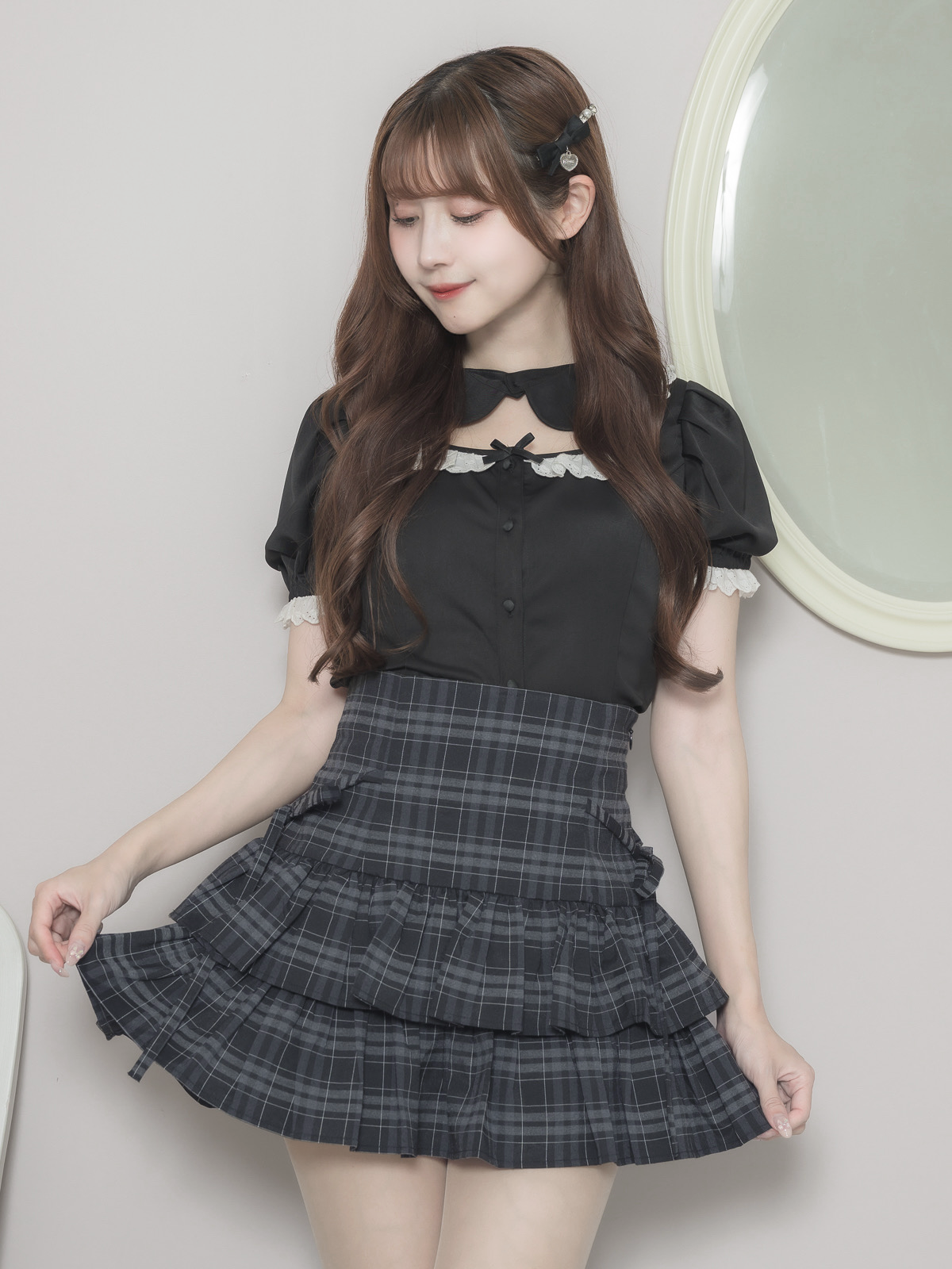 モデル身長:159cm/着用カラー:ブラック