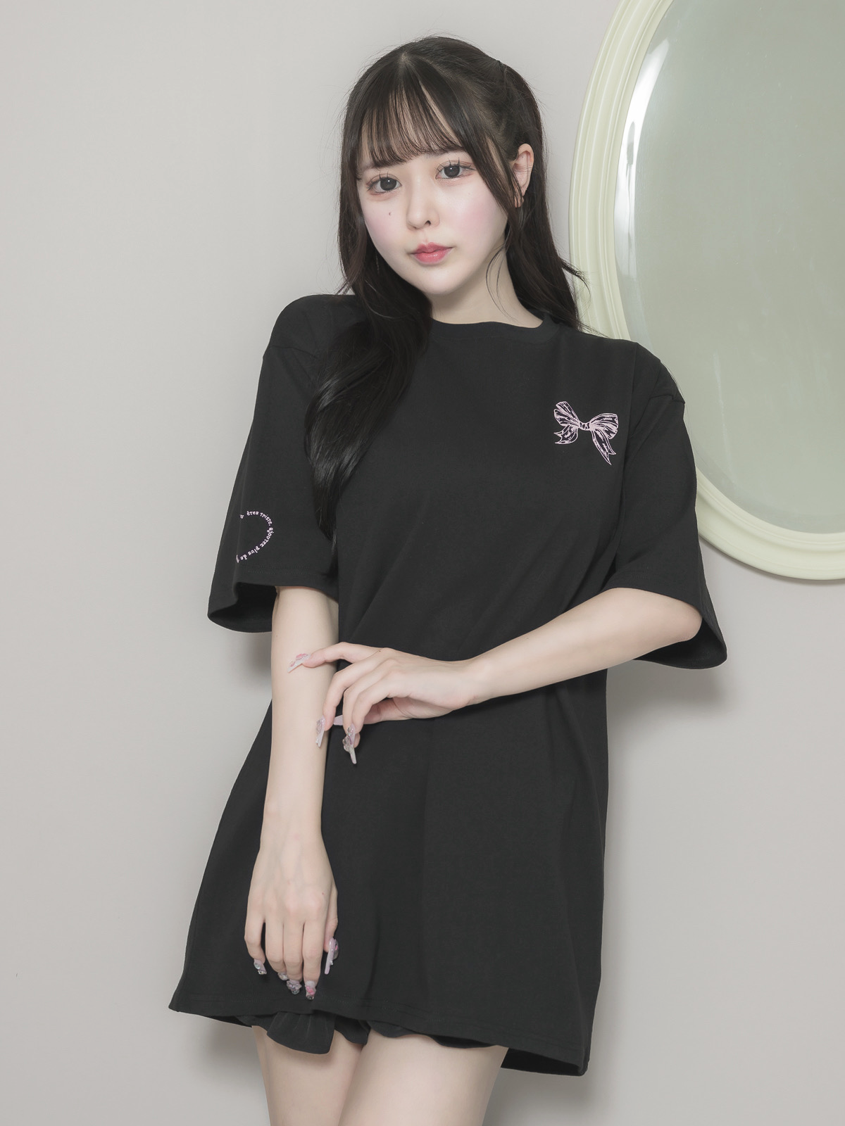 モデル身長:157cm/着用カラー:ブラック