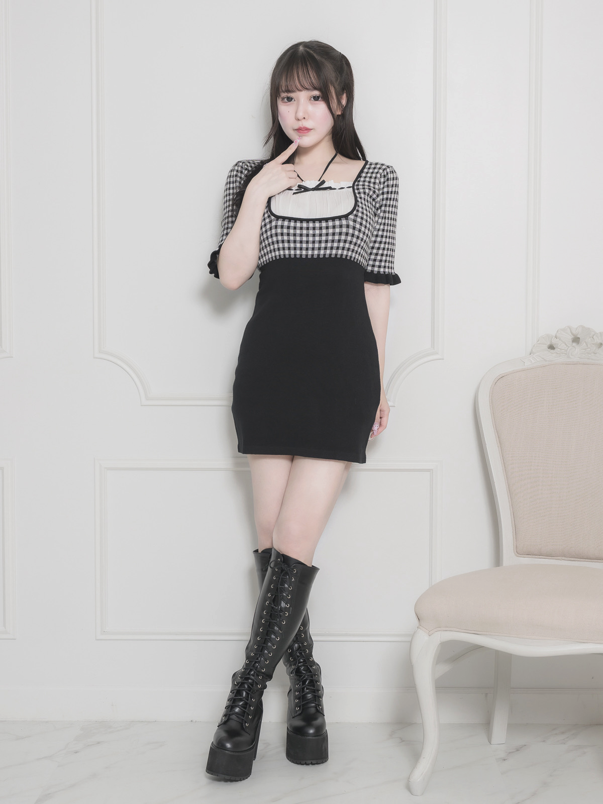 モデル身長:157cm/着用カラー:ブラック