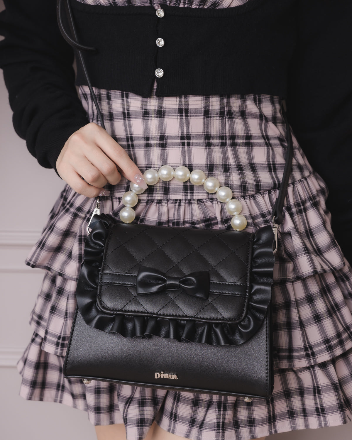 カラー:ブラック