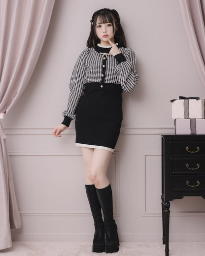 モデル身長：158cm/着用カラー:ブラック×ホワイト