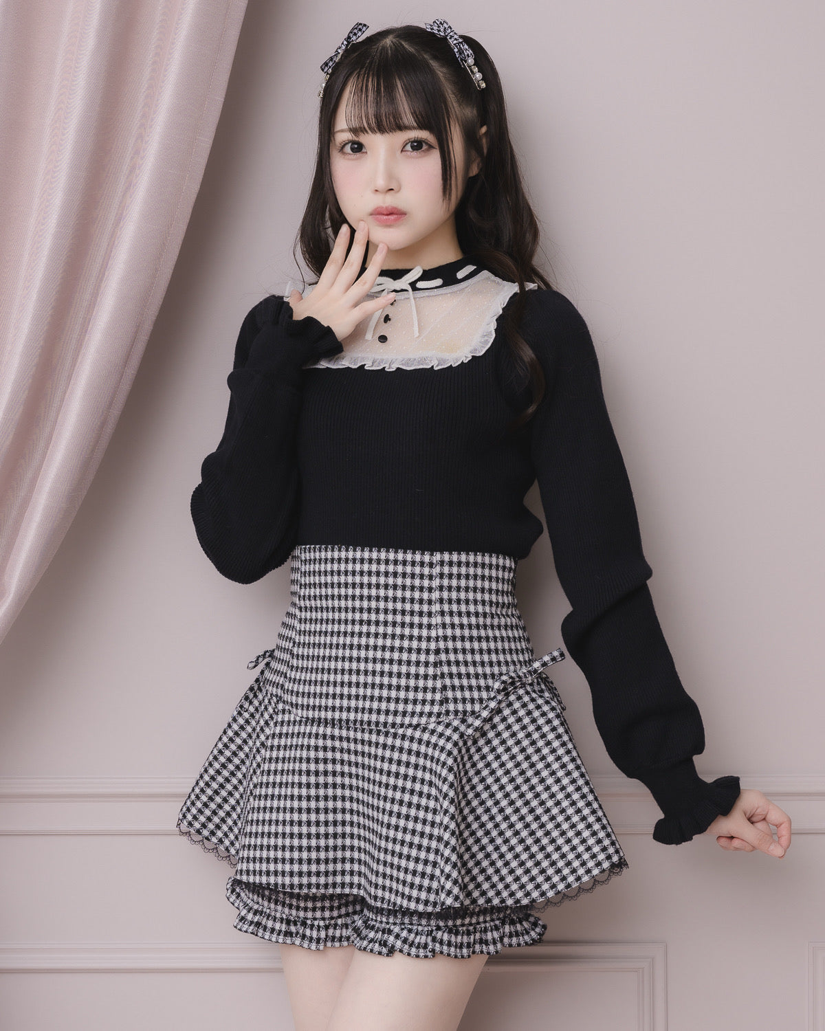 モデル身長：158cm/着用カラー:ブラック