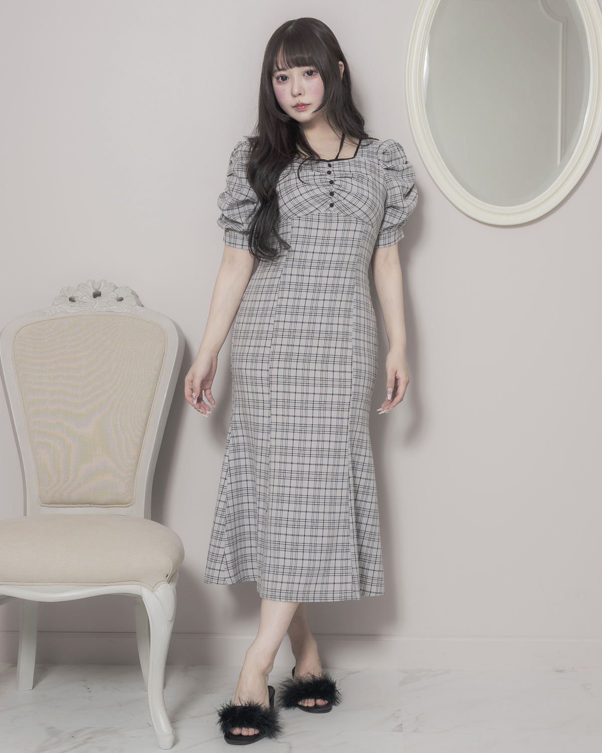 モデル身長:157cm/着用カラー:グレーチェック