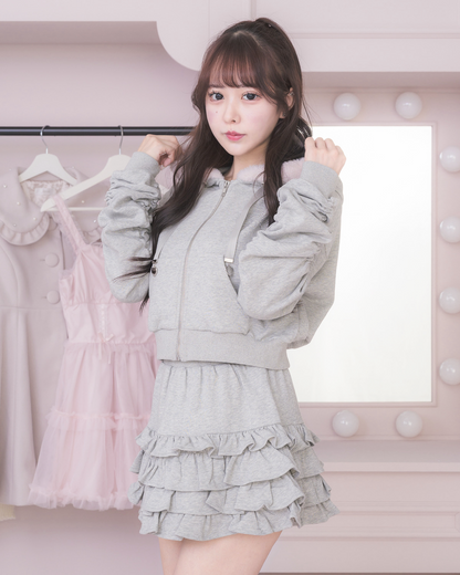 モデル身長：157cm/着用カラー : グレー