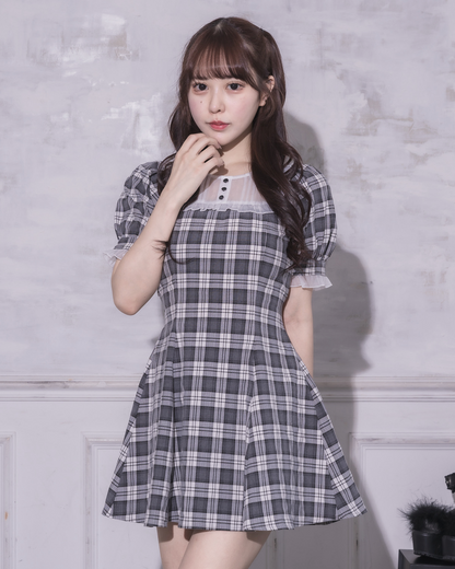 モデル身長：157cm/着用カラー:アイボリーチェック