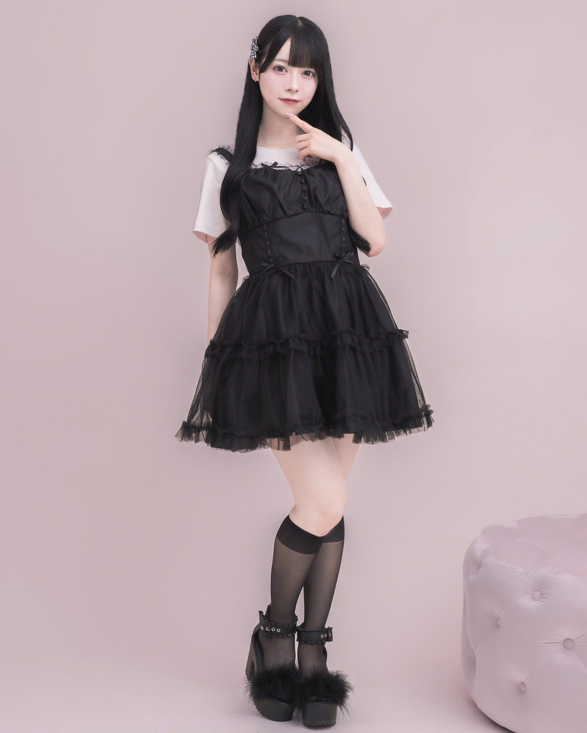 モデル身長:155cm/着用カラー:ブラック