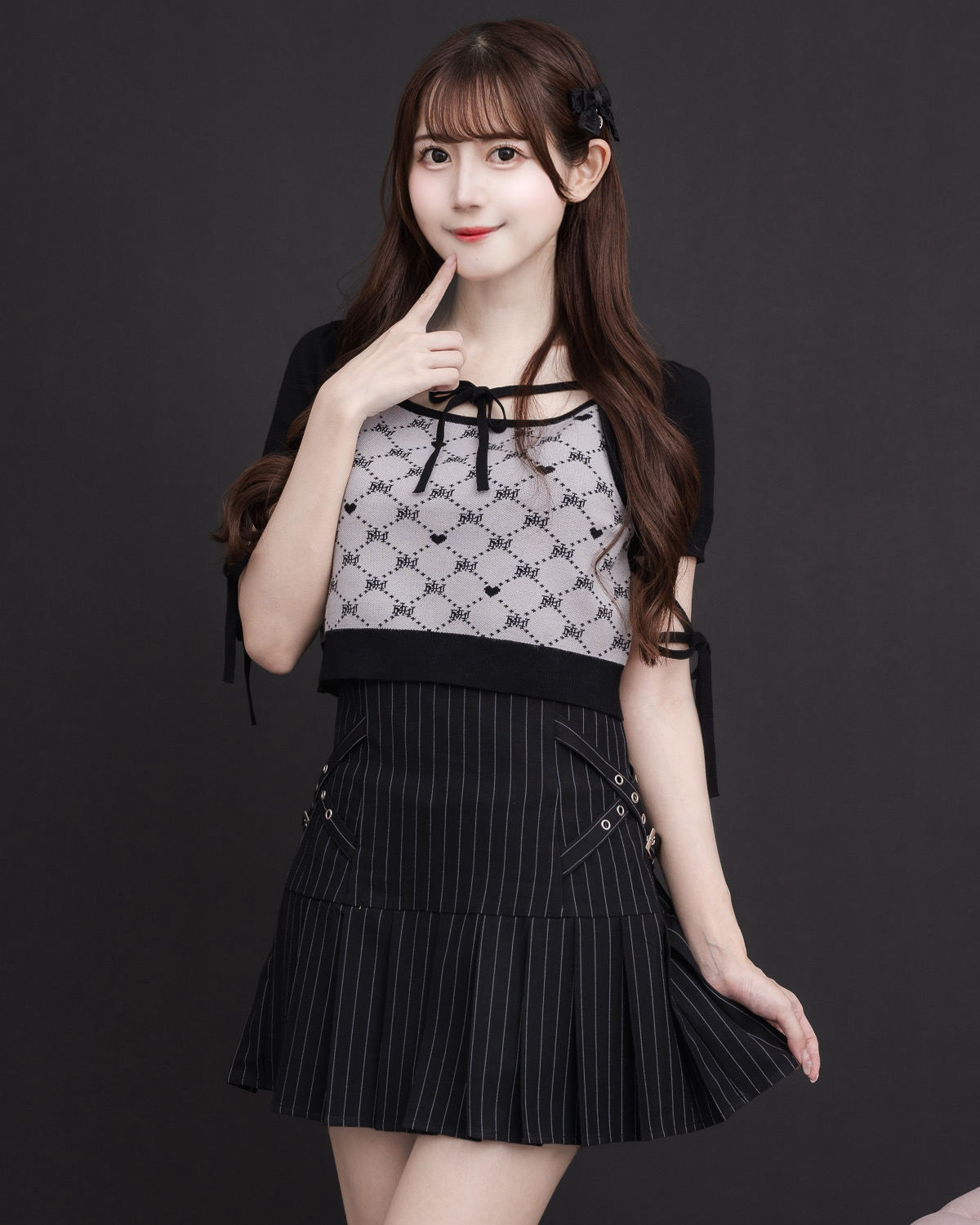 モデル身長:159cm/着用カラー:グレー