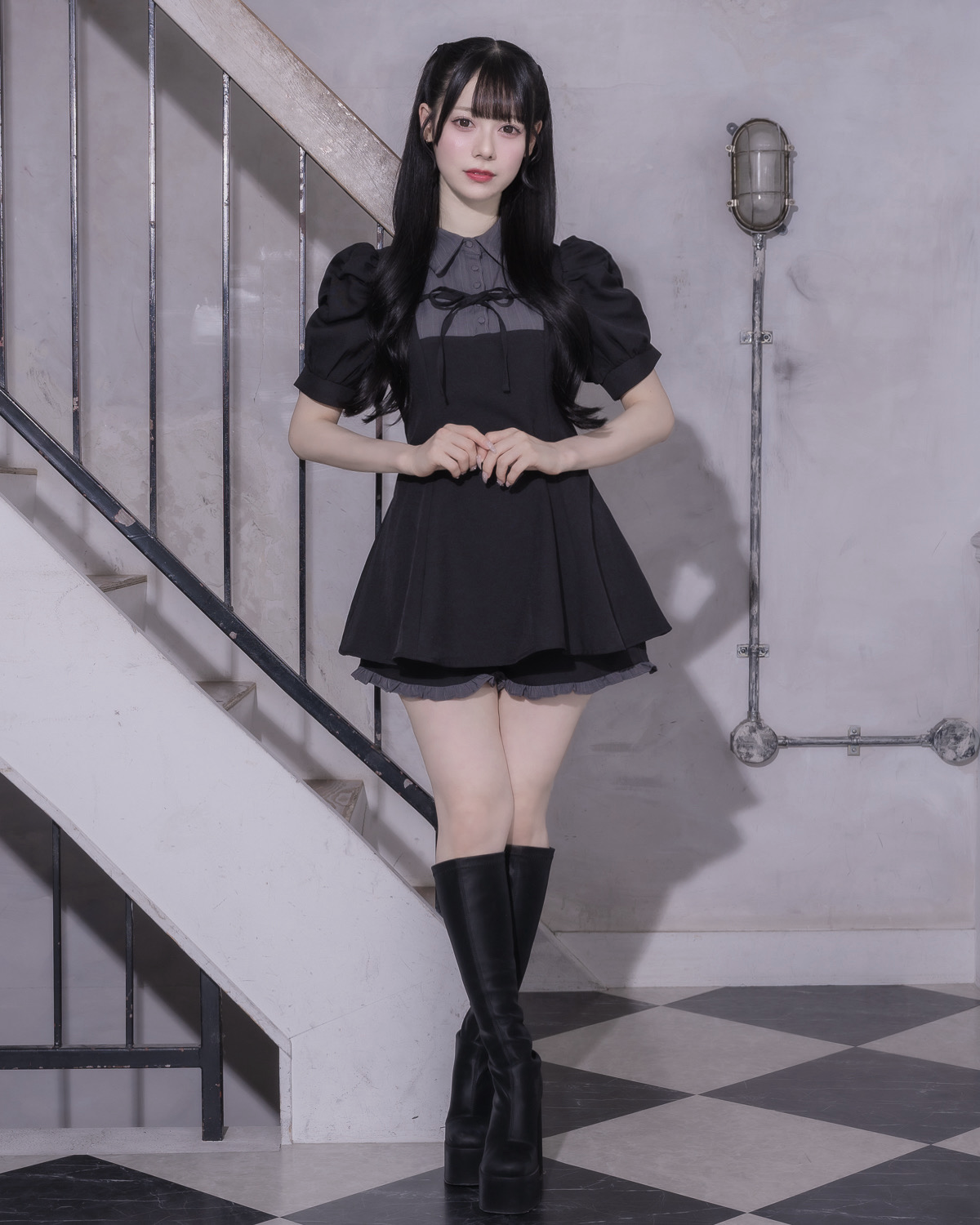 モデル身長:155cm/着用カラー:ブラック