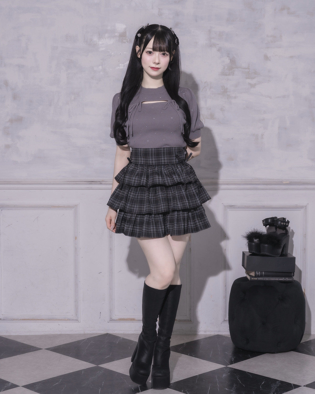 モデル身長:155cm/着用カラー : チャコール