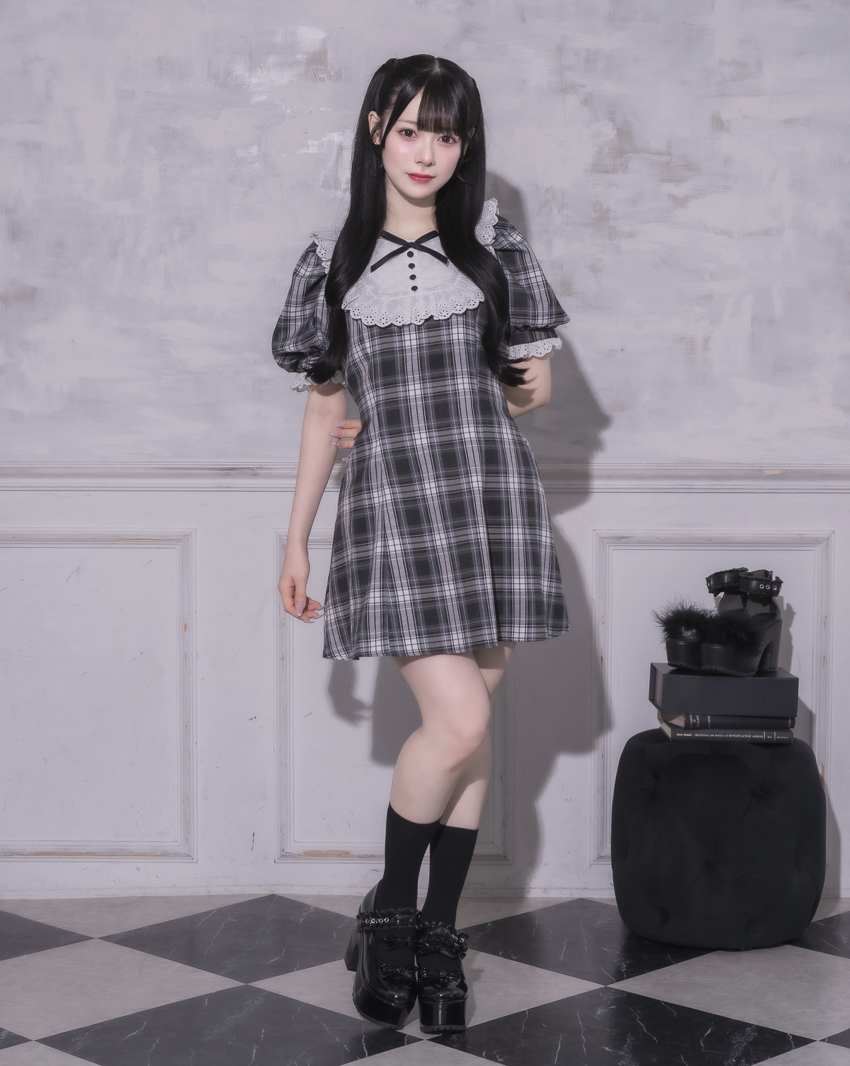 モデル身長：158cm/着用カラー : ブラックチェック