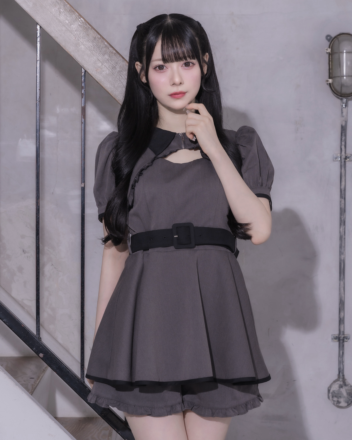 モデル身長：155cm/着用カラー:チャコール