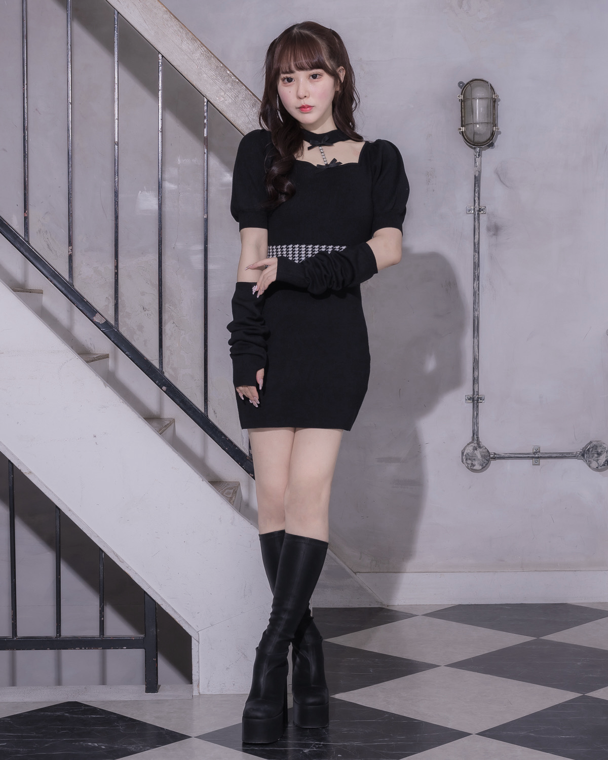 モデル身長:157cm/着用カラー:ブラック