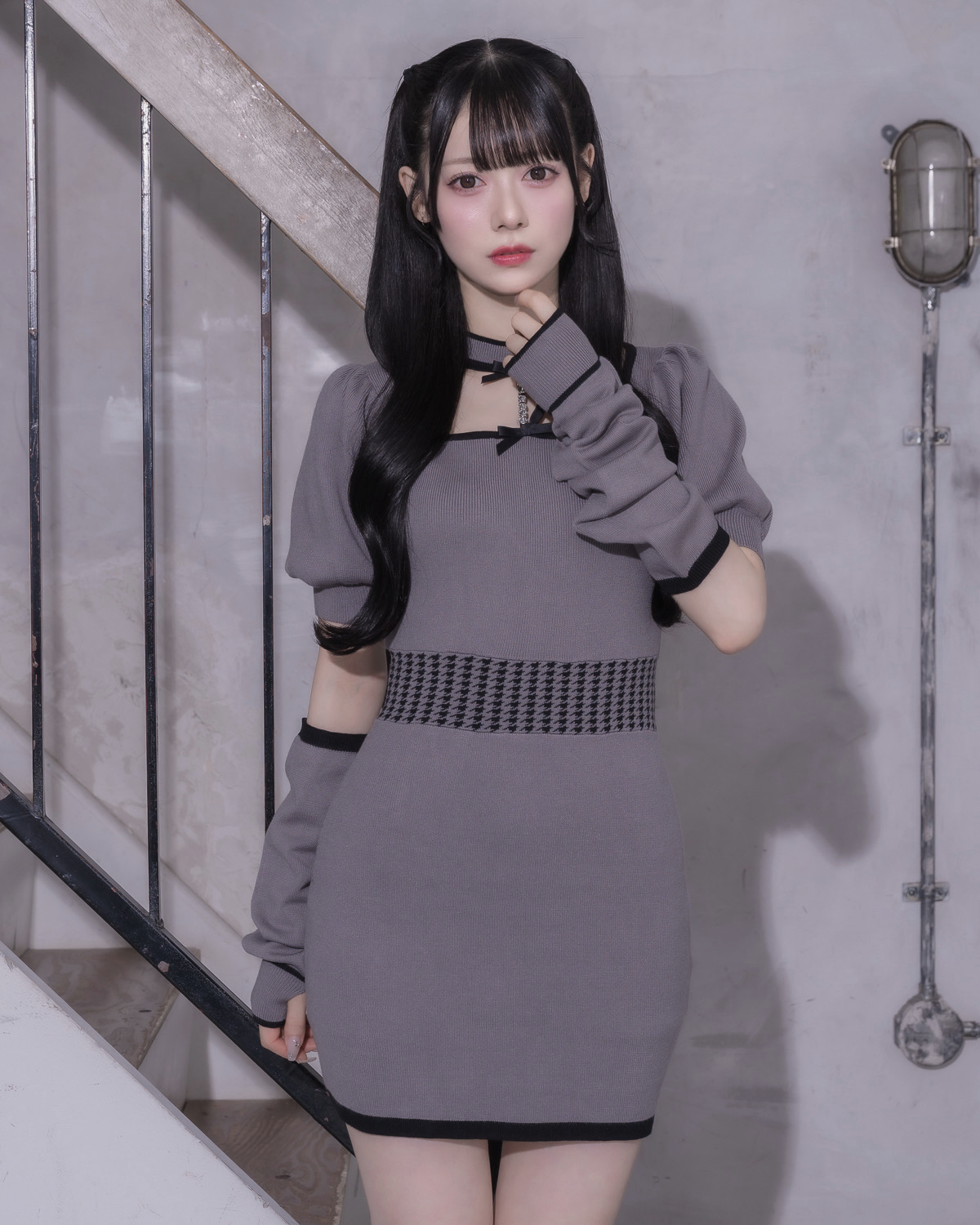 モデル身長:155cm/着用カラー:チャコール