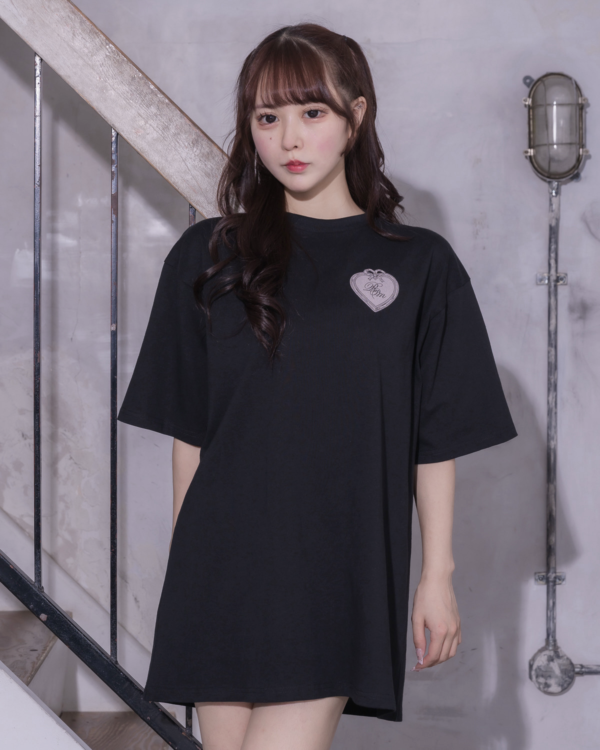 モデル身長:157cm/着用カラー : ブラック