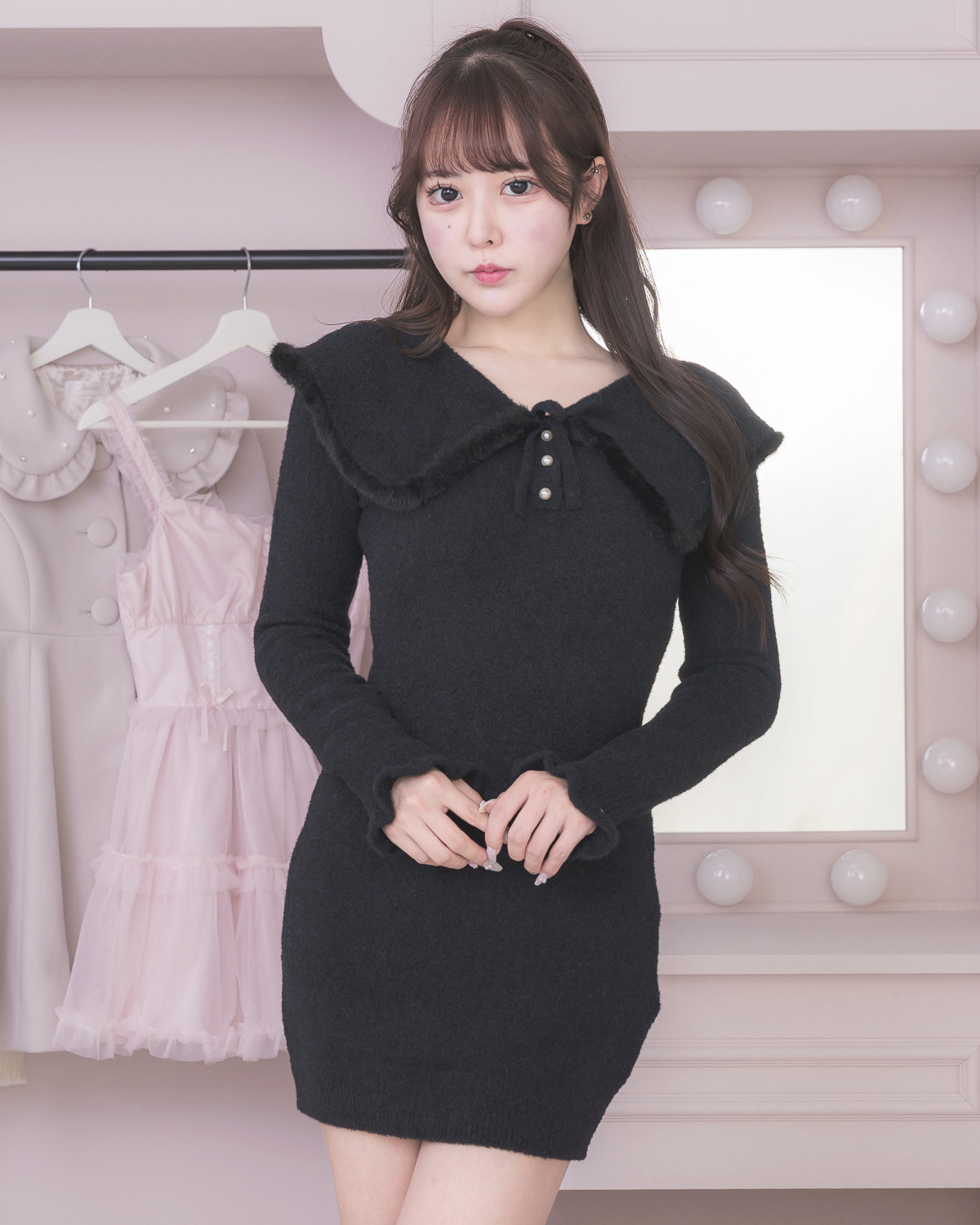 モデル身長:157cm/着用カラー:ブラック