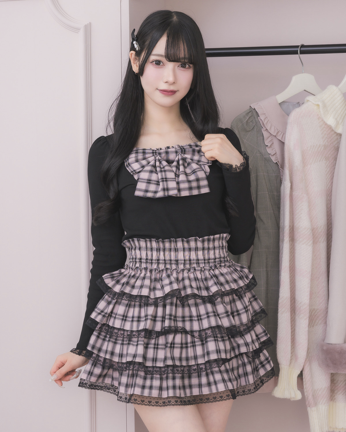 モデル身長：155cm/着用カラー:ブラック