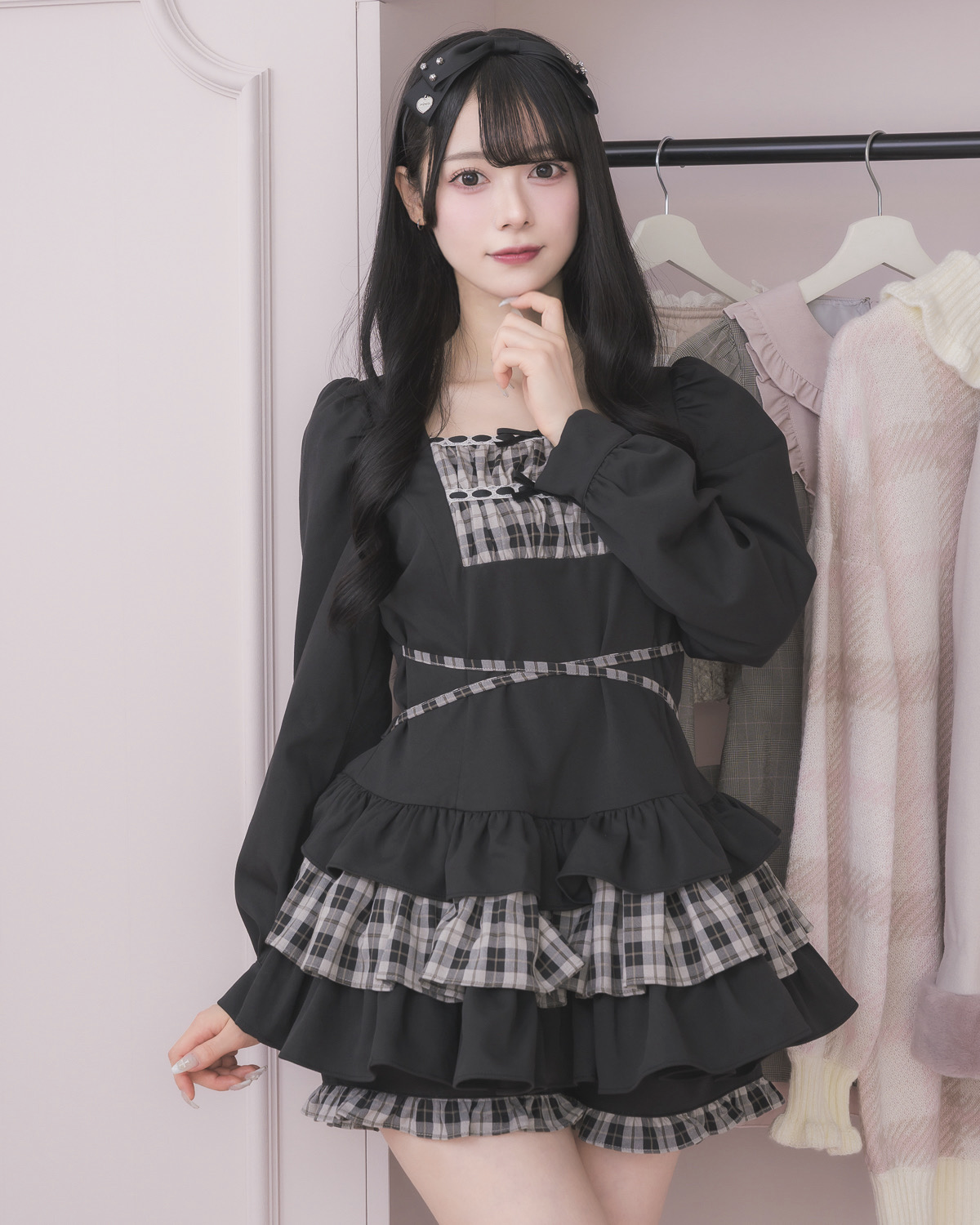 モデル身長:155cm/着用カラー:ブラック