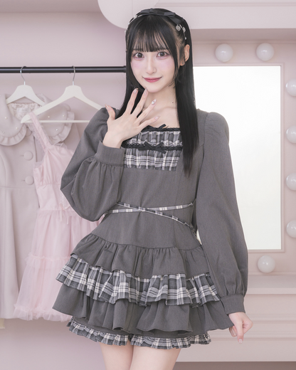 モデル身長：157cm/着用カラー:チャコール