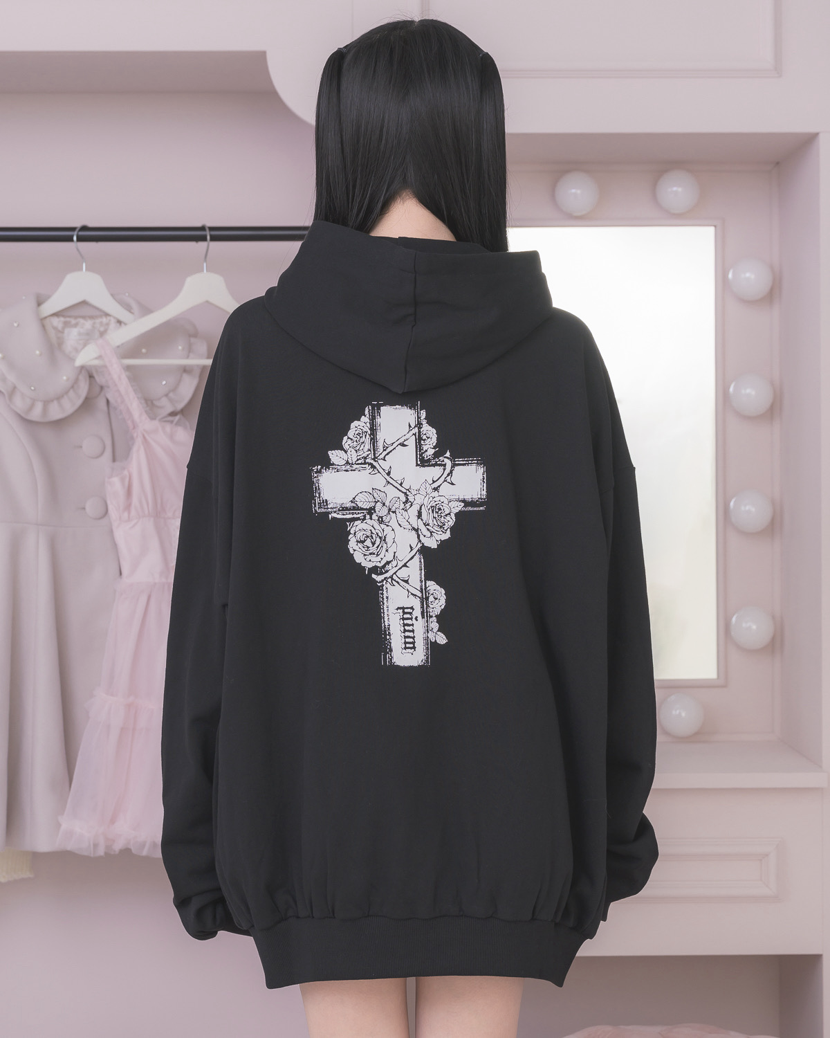 バッククロスオーバーサイズパーカー