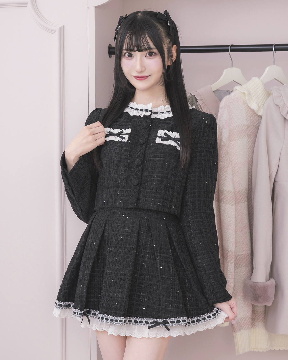 モデル身長：157cm/着用カラー:ブラック