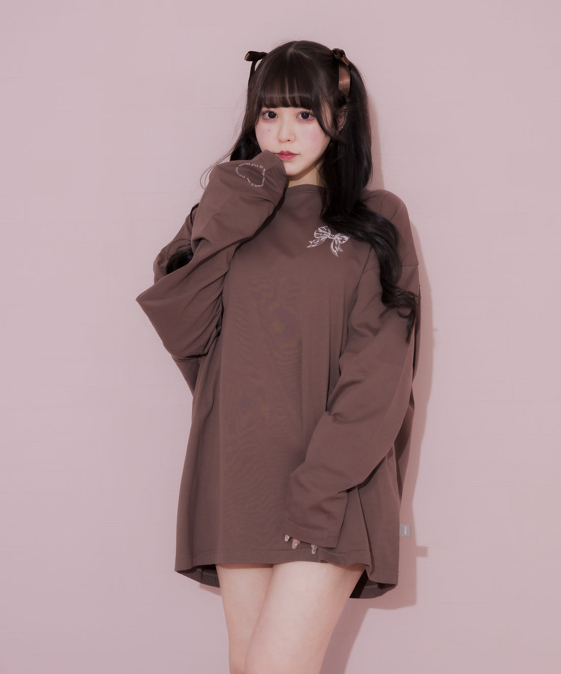 モデル身長:157cm/着用カラー:ブラウン