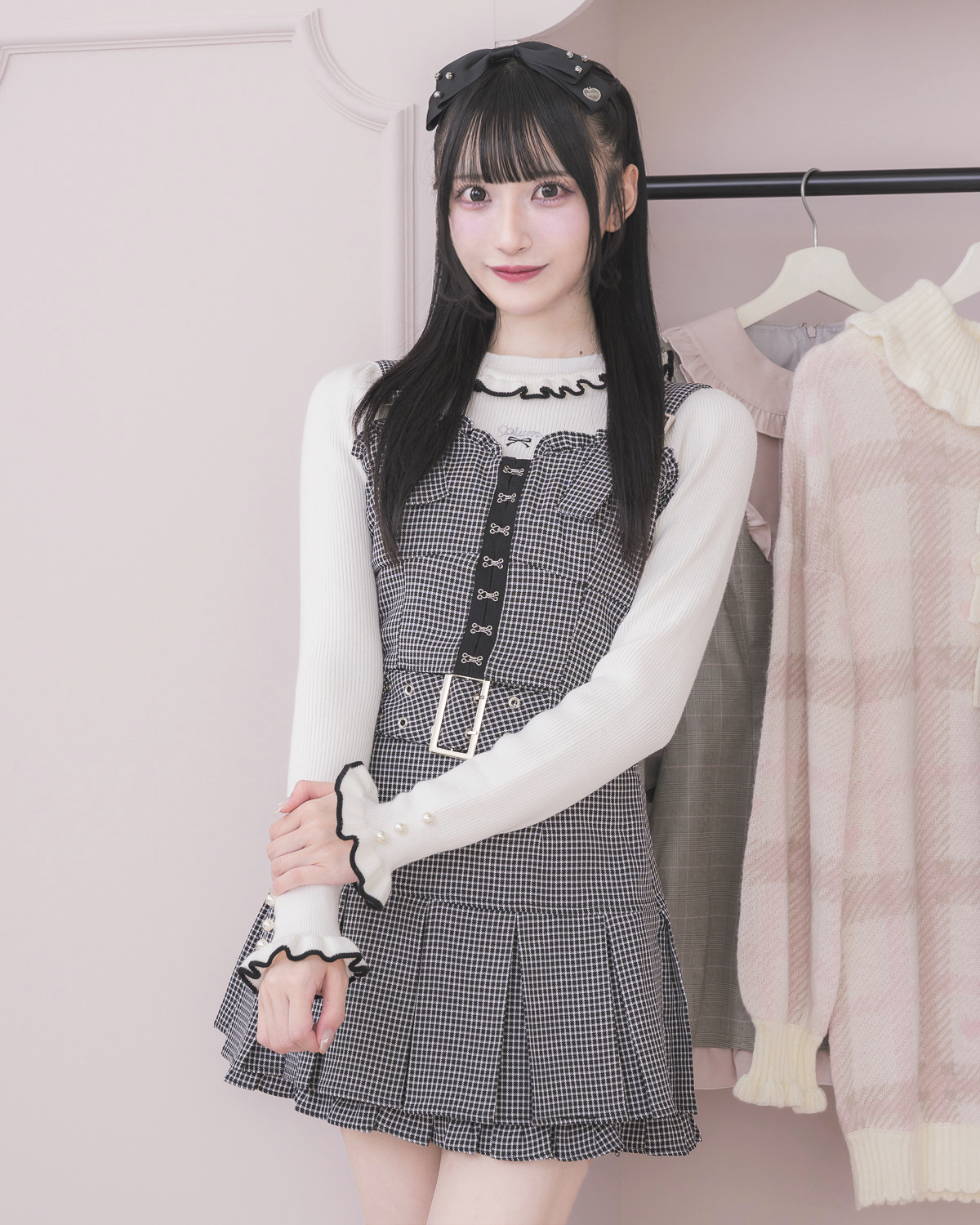 モデル身長:157cm/着用カラー:ブラックチェック