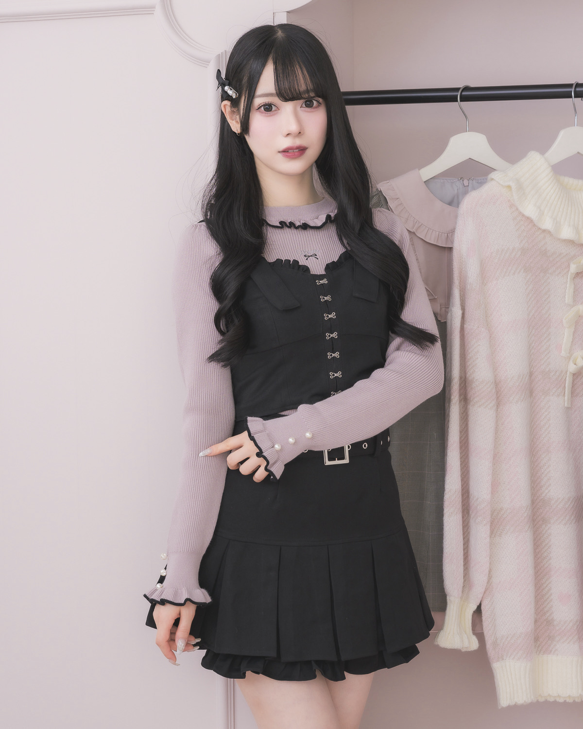 モデル身長:155cm/着用カラー:ブラック