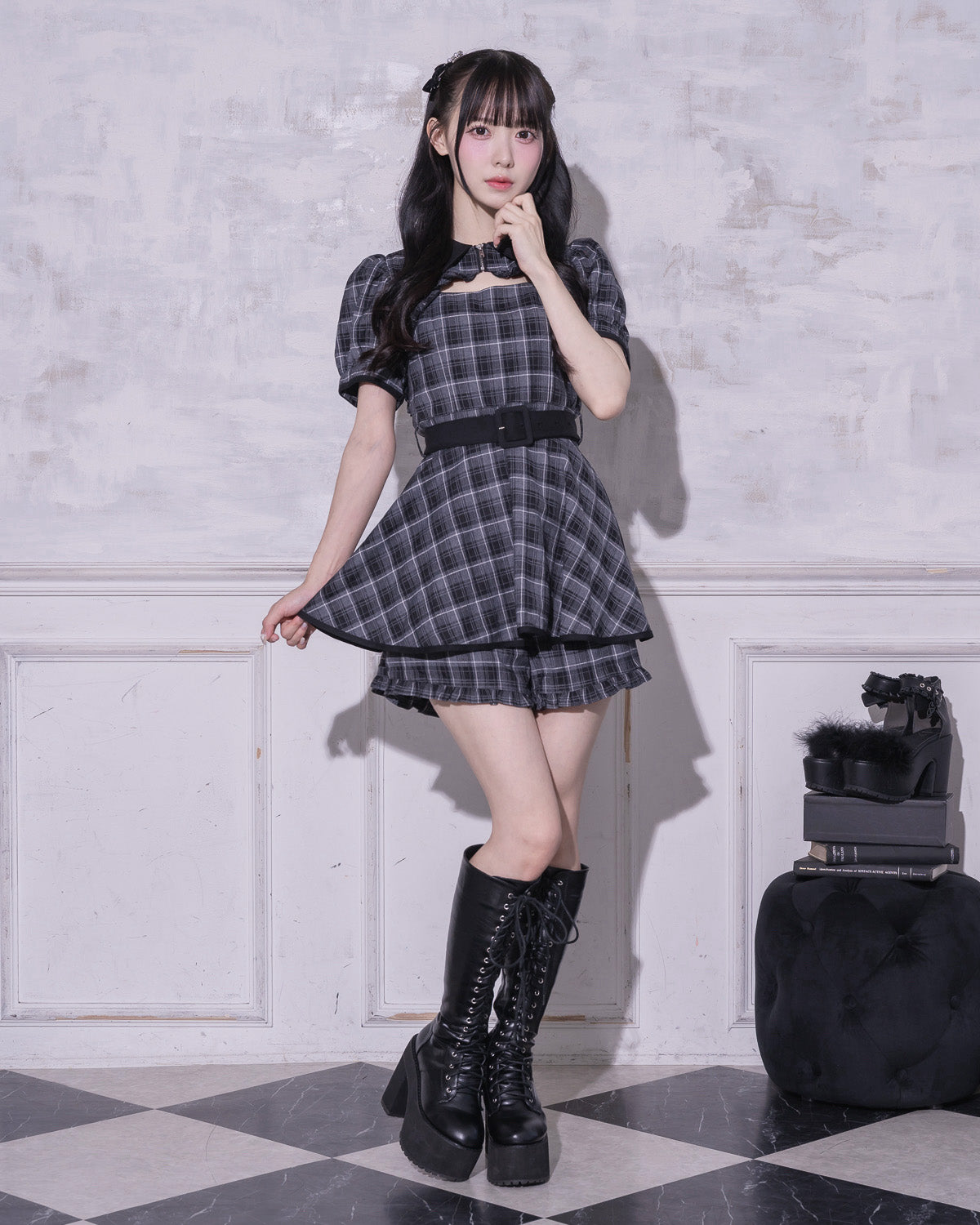 モデル身長:159cm/着用カラー:ブラックチェック