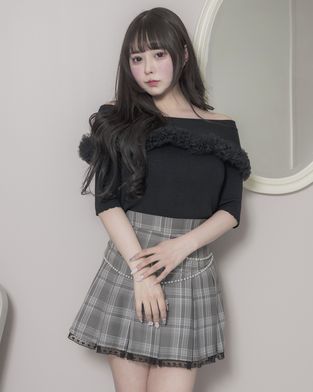 ビジューチェーン付きチェックプリーツスカパン