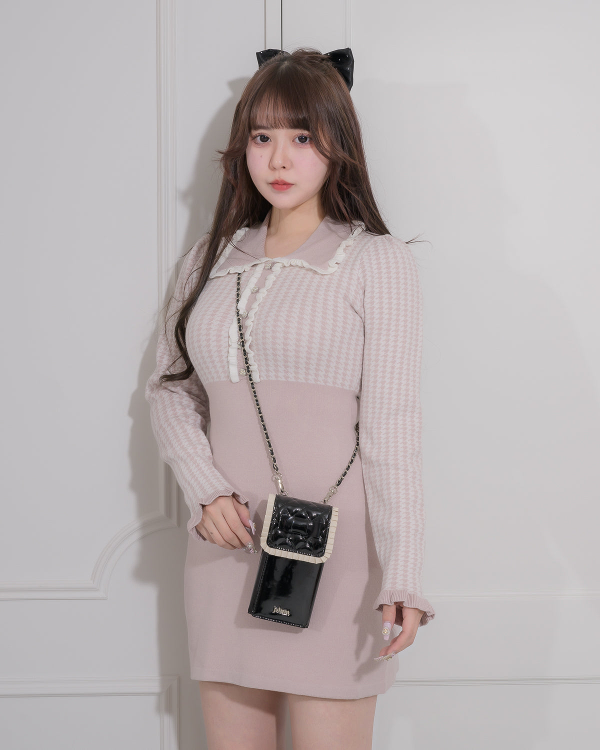 フロントリボンエナメルフォンホルダー