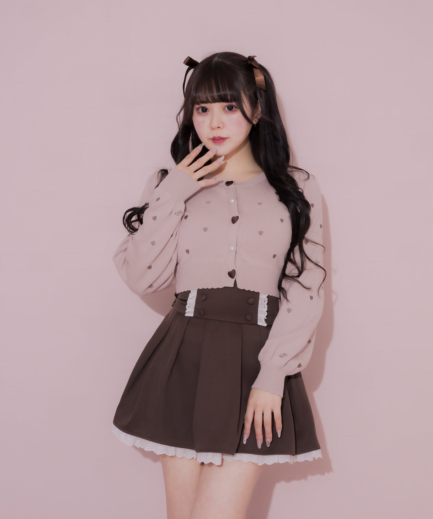 モデル身長:157cm/着用カラー:ブラウン