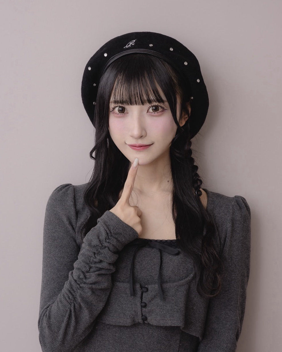 カラー：ブラック