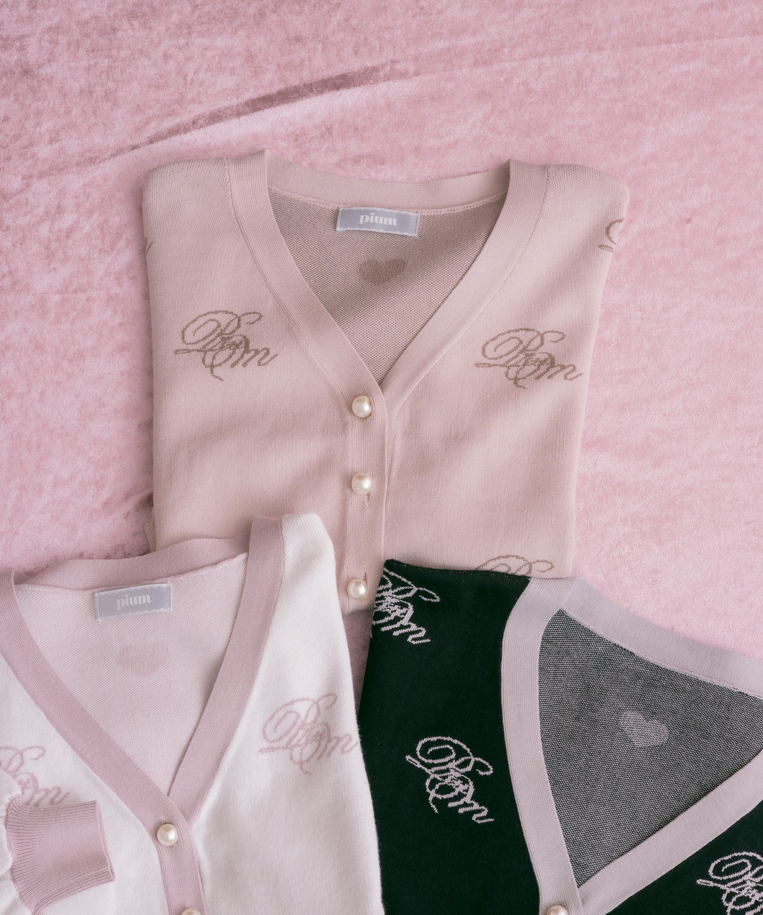 piumハートゆるカーデ